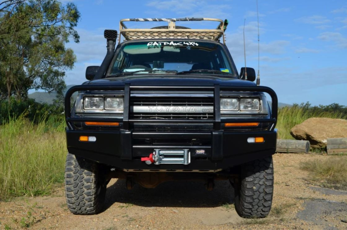 Dobinsons Classic Black Front Bullbar for Toyota Landcruiser 80 Series