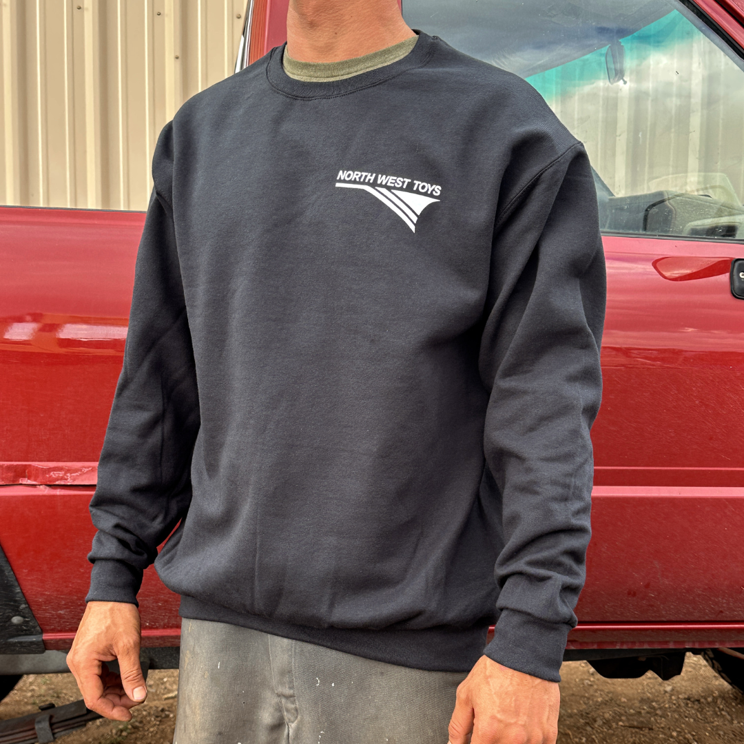 NWT 2nd Gen Black Sweatshirt