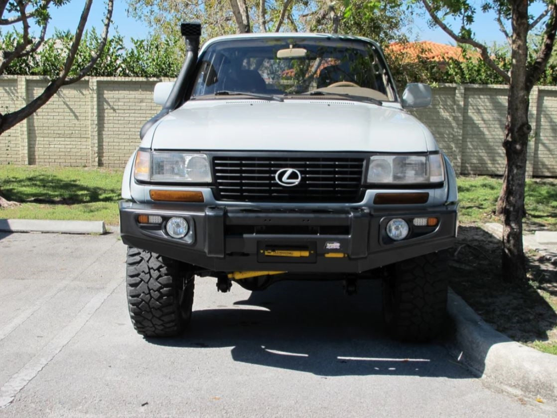 Dobinsons 4x4 Deluxe Bullbar for Toyota Landcruiser 80 Series