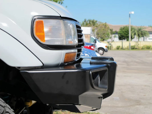 Dobinsons 4x4 Deluxe Bullbar for Toyota Landcruiser 80 Series