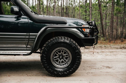 Dobinsons Side Step and Rails for Toyota Landcruiser 80 Series